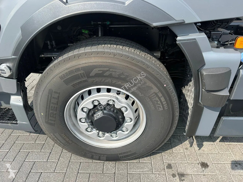 Kamion MAN 26.520 6X2H-4 BL CH HYDRO DRIVE...