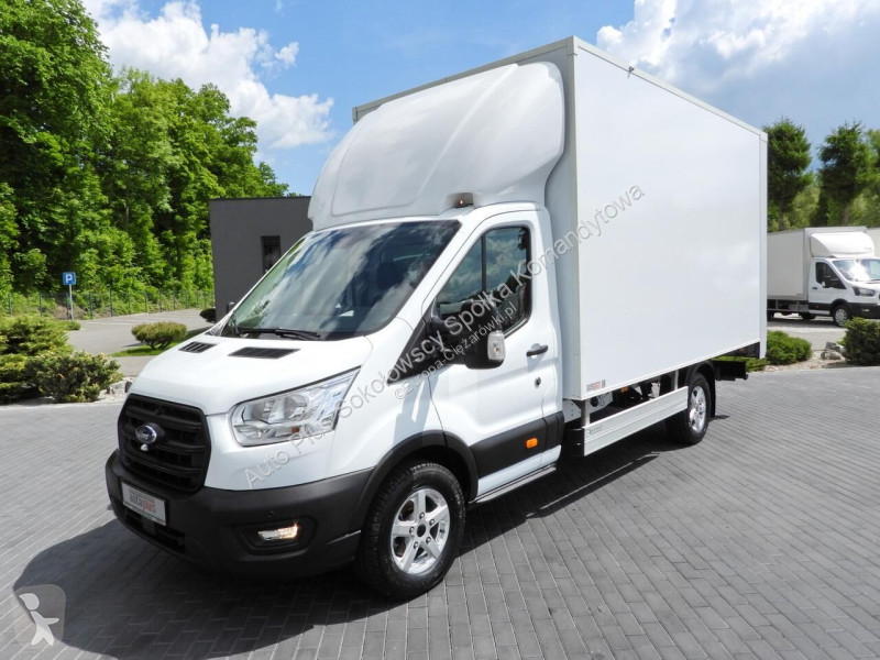 Kamion Ford TRANSIT  KONTENER WINDA 8 PALET...