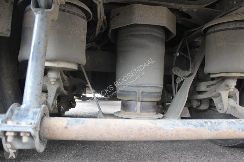 Kamion Iveco 420 + FASSI F185A.2.23 + 6X2 + REMOTE