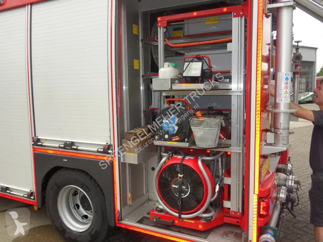 Camion MAN 15.250 FIRE TRUCK,2000 LITER TANK,...