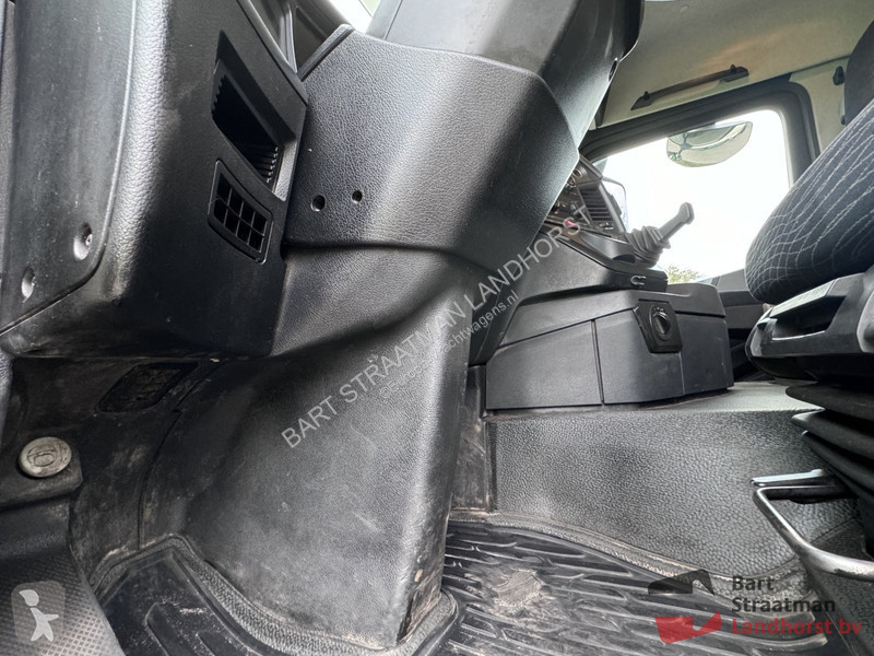 Camion Mercedes 3640 8x4 Euro 6 met haakarm...