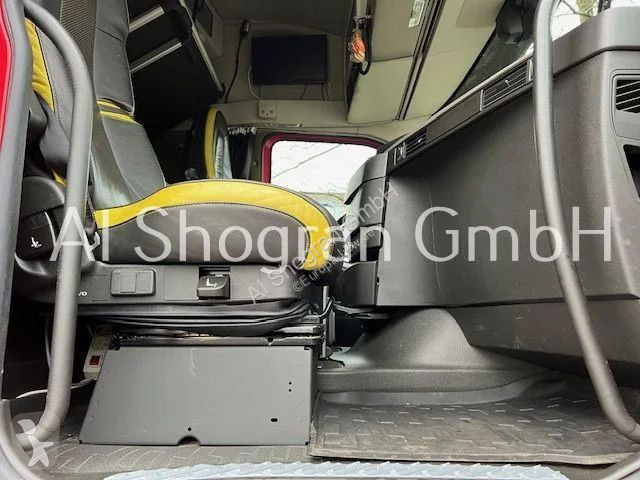 Camion Volvo 16750 6x4 Kran Palfinger M 12 L 97...