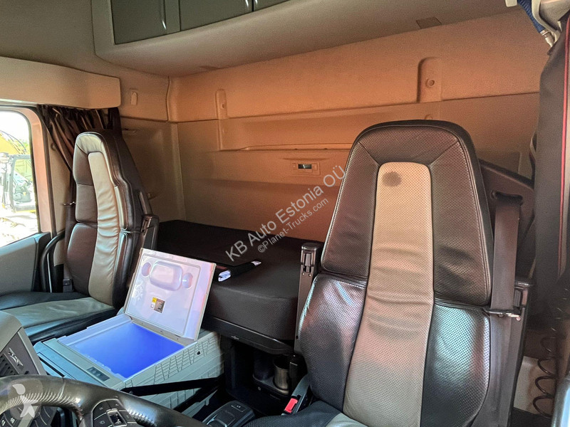 Kamion Volvo FH 500 8x4*4 HIAB 408E-6 + JIB /...