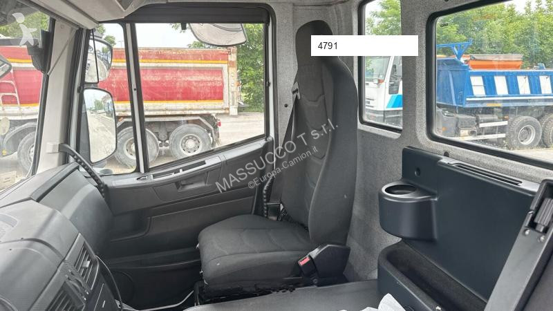 Kamion Iveco 460