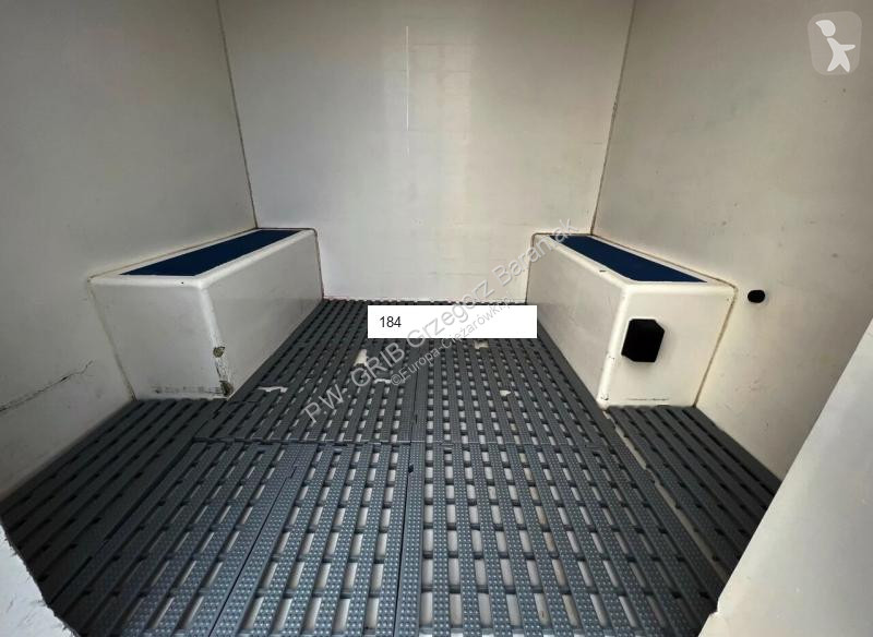 Autoutilitară Renault 145 DCi Refrigerated...