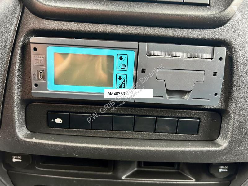 Furgoneta Iveco 50C15 Kontener Mroźnia/Chłodnia...