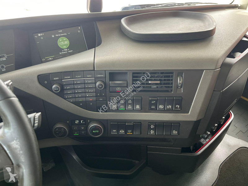 Camion Volvo 8x4*4 FASSI F710RA2.26 + JIB /...