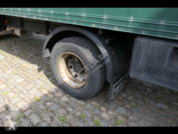 Camião Volvo FL6-140