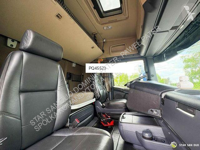 Camion Scania PK 33002 EH
