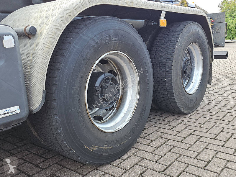 Kamion Volvo 6X4 BOOGIE LIFT VDL