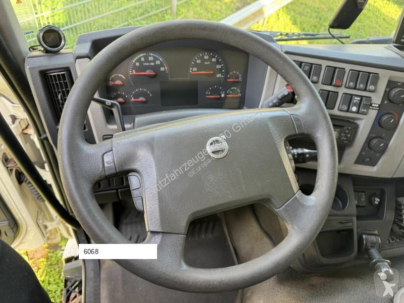 Kamion Volvo FL
