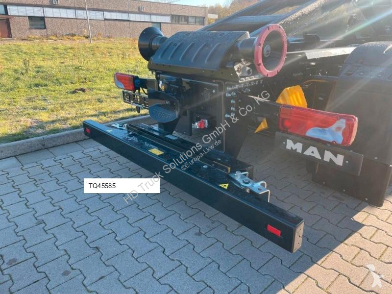 Lastbil MAN TGS 26.470 6x2 Abrollkipper + Kran...