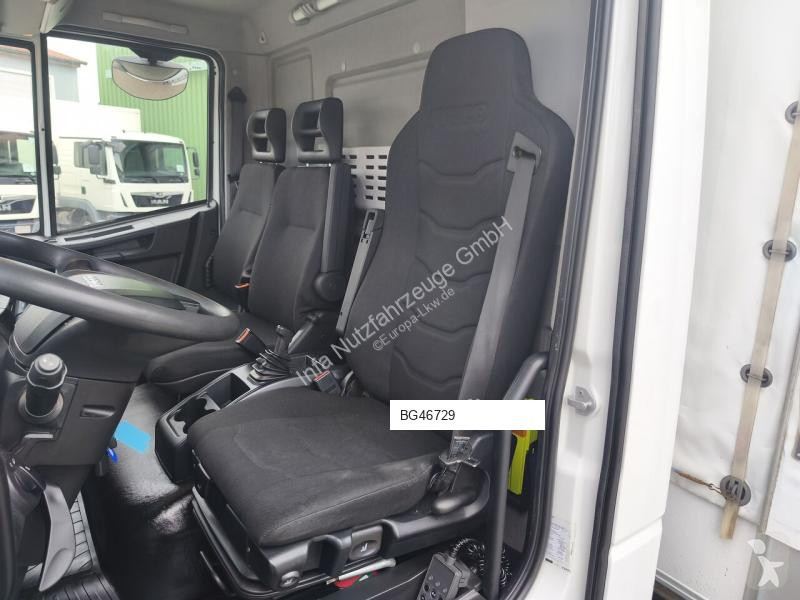 Camión Iveco 75-210