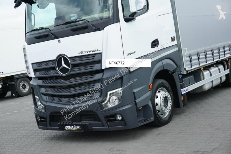 Kamion s návěsem Mercedes / TANDEM