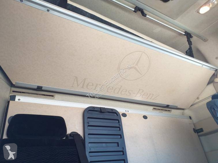 Lastbil Mercedes