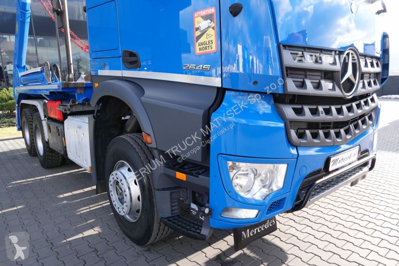 Camion Mercedes AROCS 2645