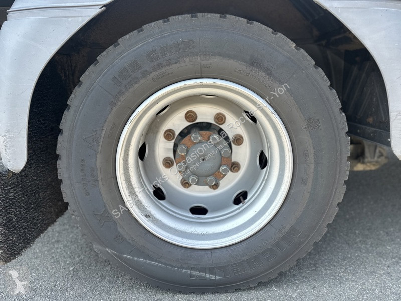 Kamion Mercedes 1218 Fourgon