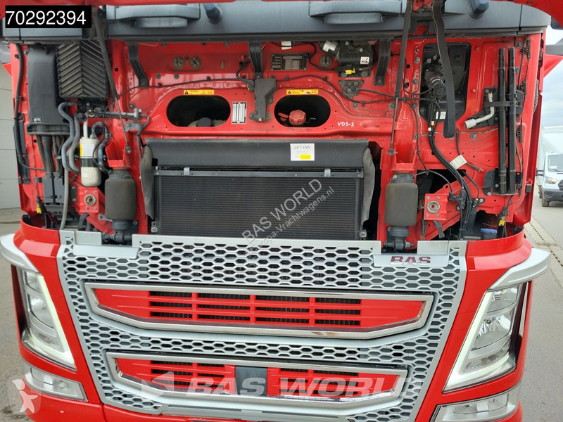 Kamion Volvo FH  10X4 40m3 Aluminium Pusher...