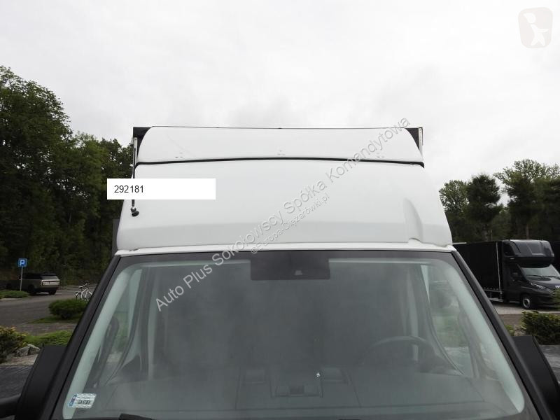 Véhicule utilitaire Iveco DAILY 70C18 PLANDEKA...
