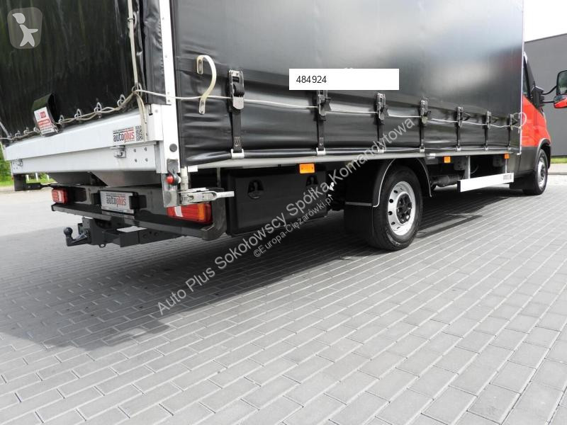 Véhicule utilitaire Iveco DAILY 35S21 PLANDEKA...