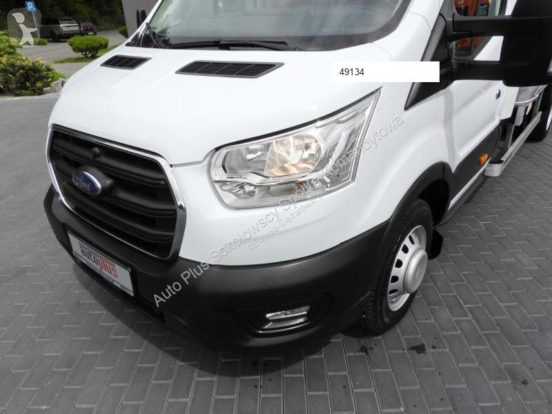 Véhicule utilitaire Ford TRANSIT  PLANDEKA 8...