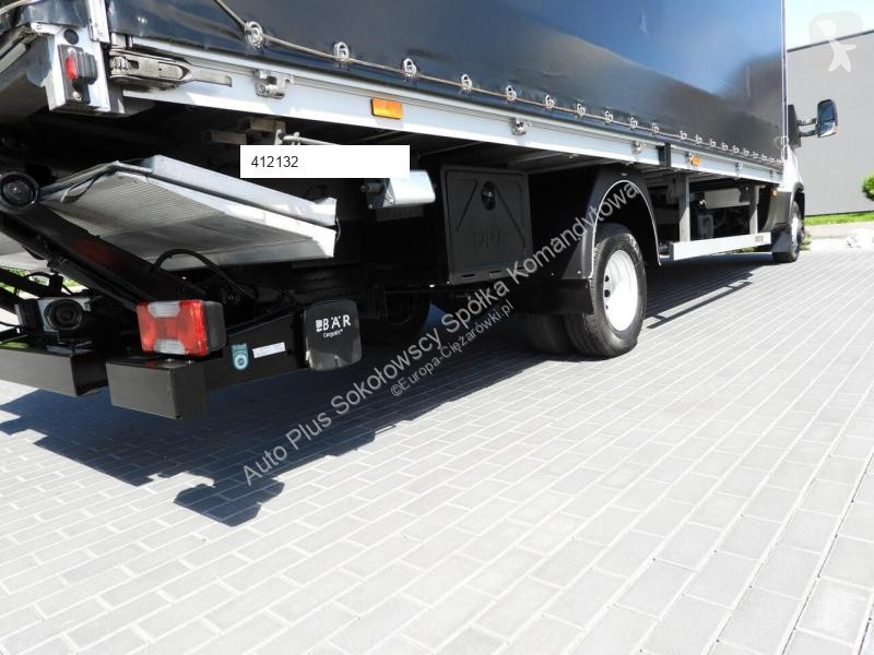 Véhicule utilitaire Iveco DAILY 70C18 PLANDEKA...