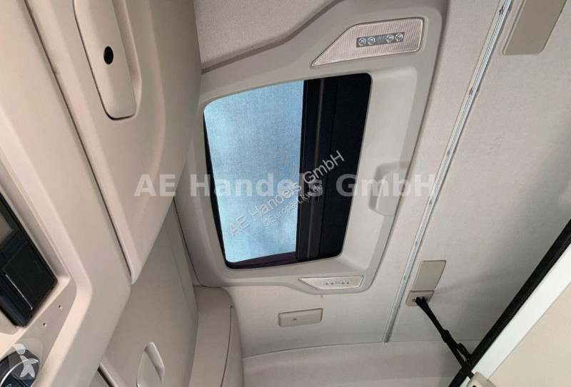 Camion Iveco S-WAY 460
