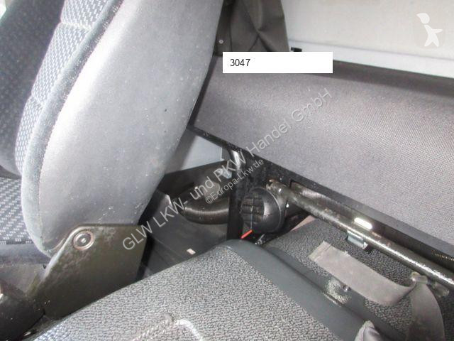 Lastbil Mercedes ATEGO  DOKA 6 -Sitzer FASSI 90...