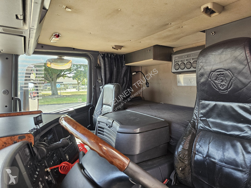 Camion Scania P420 / MANUAL GEARBOX / 10x4 /...