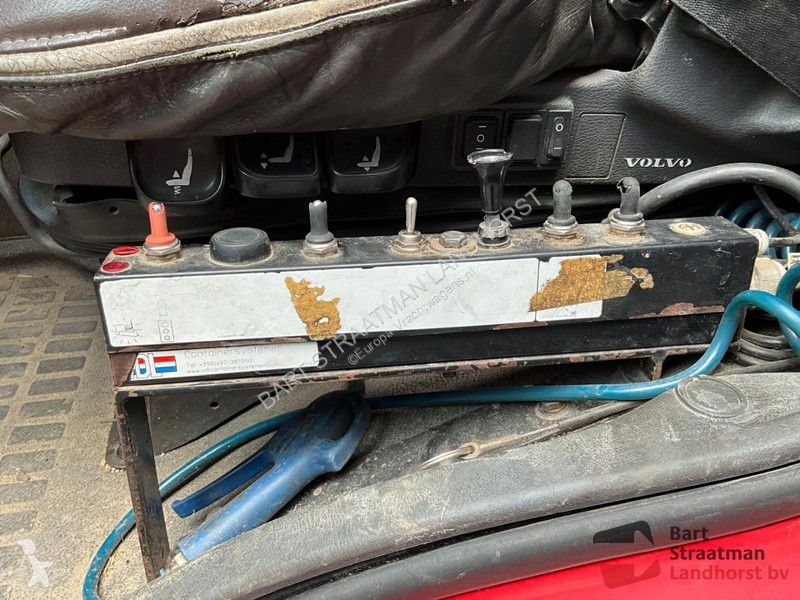 Camión Volvo 420 8x4 Euro 5 with Cable...