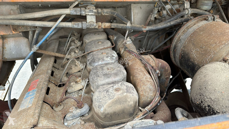 Camion Iveco 160 - 15 (GRAND PONT / LAMES / 4X4)