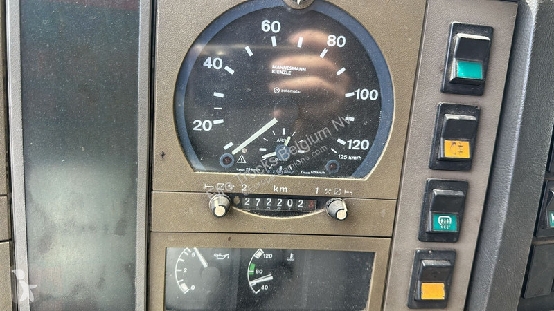Lastbil MAN 26.402 (18.000 L / 6X2 / 6 CYLINDER...