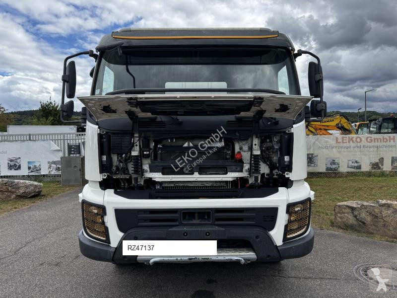 Camion Volvo FMX 450