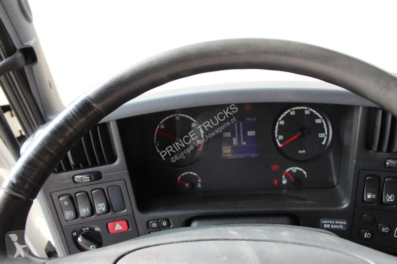 Camion Scania P320 * EURO5 * 6X2 * CARRIER...