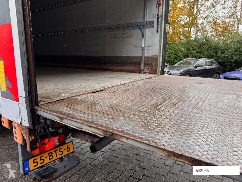 Camion Volvo FL 280 7.8M Side doors/Seitentüren...