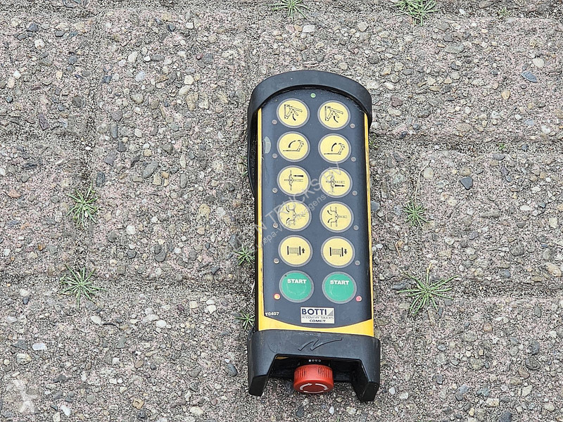 Kamion MAN 8.220  BOTTIE LIFT 8 TON