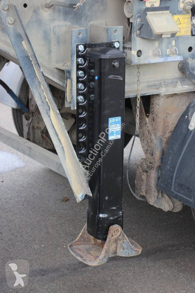 Camion MAN 18-460