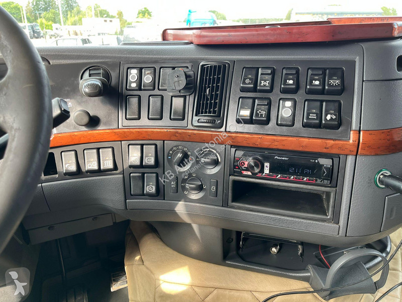 Kamion Volvo FH 480 6x4 HMF 2420-K5 YEAR 2011 /...