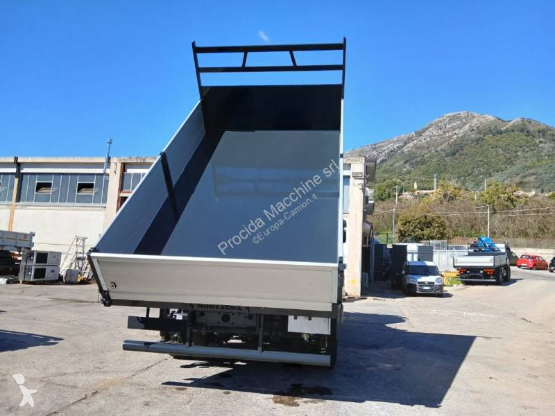 شاحنة Iveco