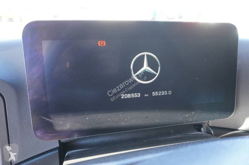 Камион Mercedes