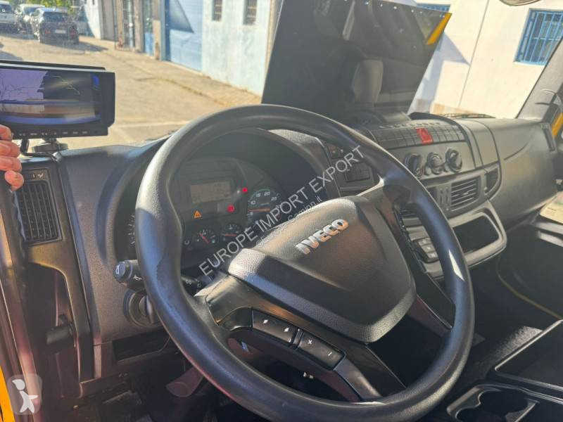 شاحنة Iveco