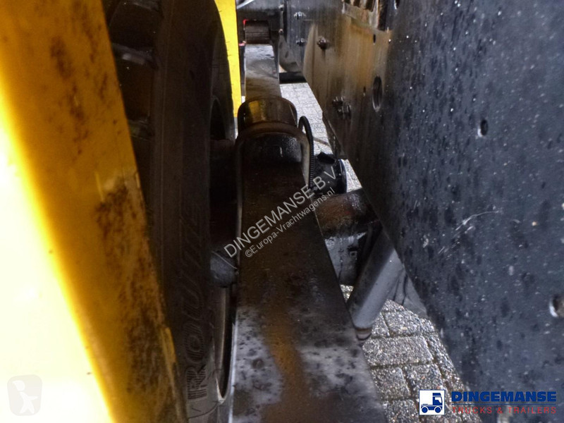 شاحنة DAF 55220 4X2 RHD Whale vacuum tank 8.1 m3