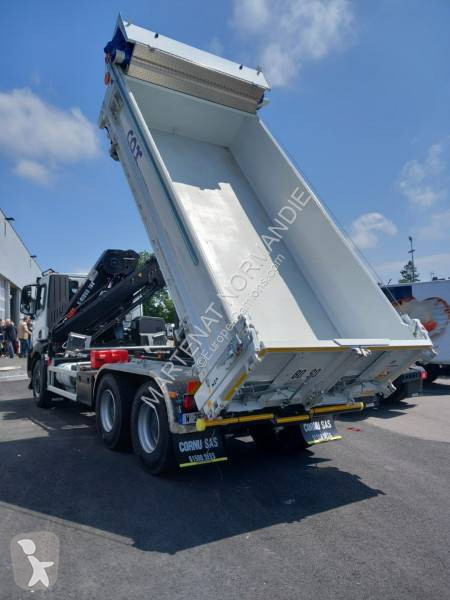 شاحنة Iveco