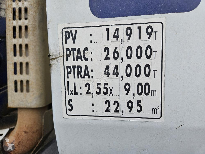 شاحنة Renault 380.26 DXI