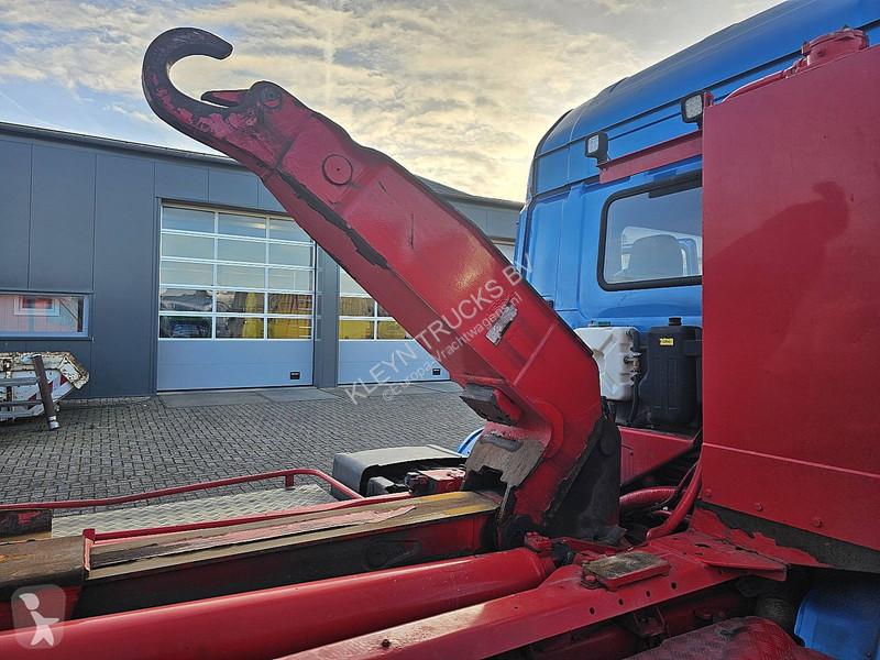 شاحنة Scania P320 OW ENTRY 6X2*4 HIAB