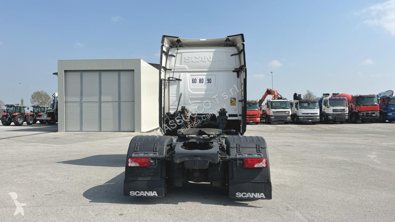 شاحنة Scania R500 4x2