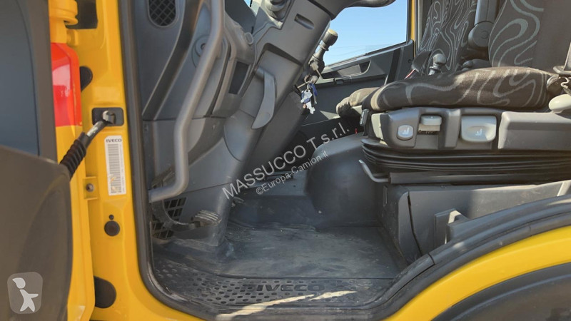 Camion  ML120E18
