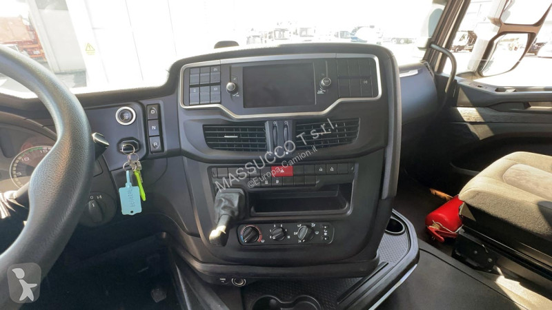 Camion Iveco 480 4X2
