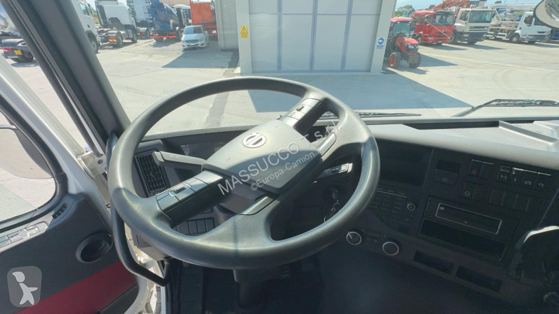 Camion Volvo FMX420 4x4