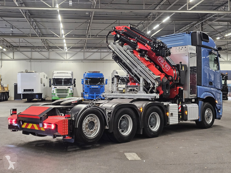 شاحنة Mercedes 3353 8x4 / FASSI 71 T/M + JIB /...